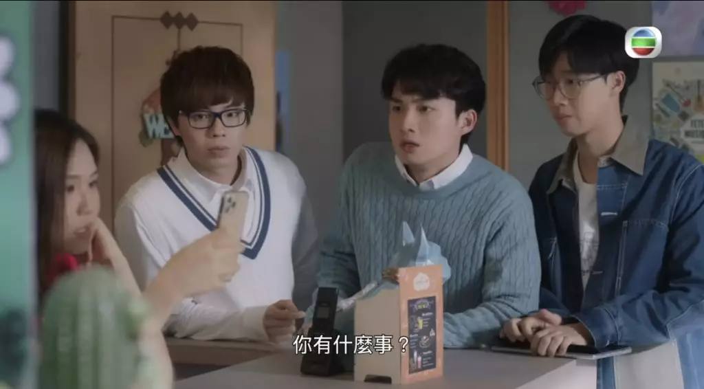 今年更在重頭劇《回歸》中演出亮眼。